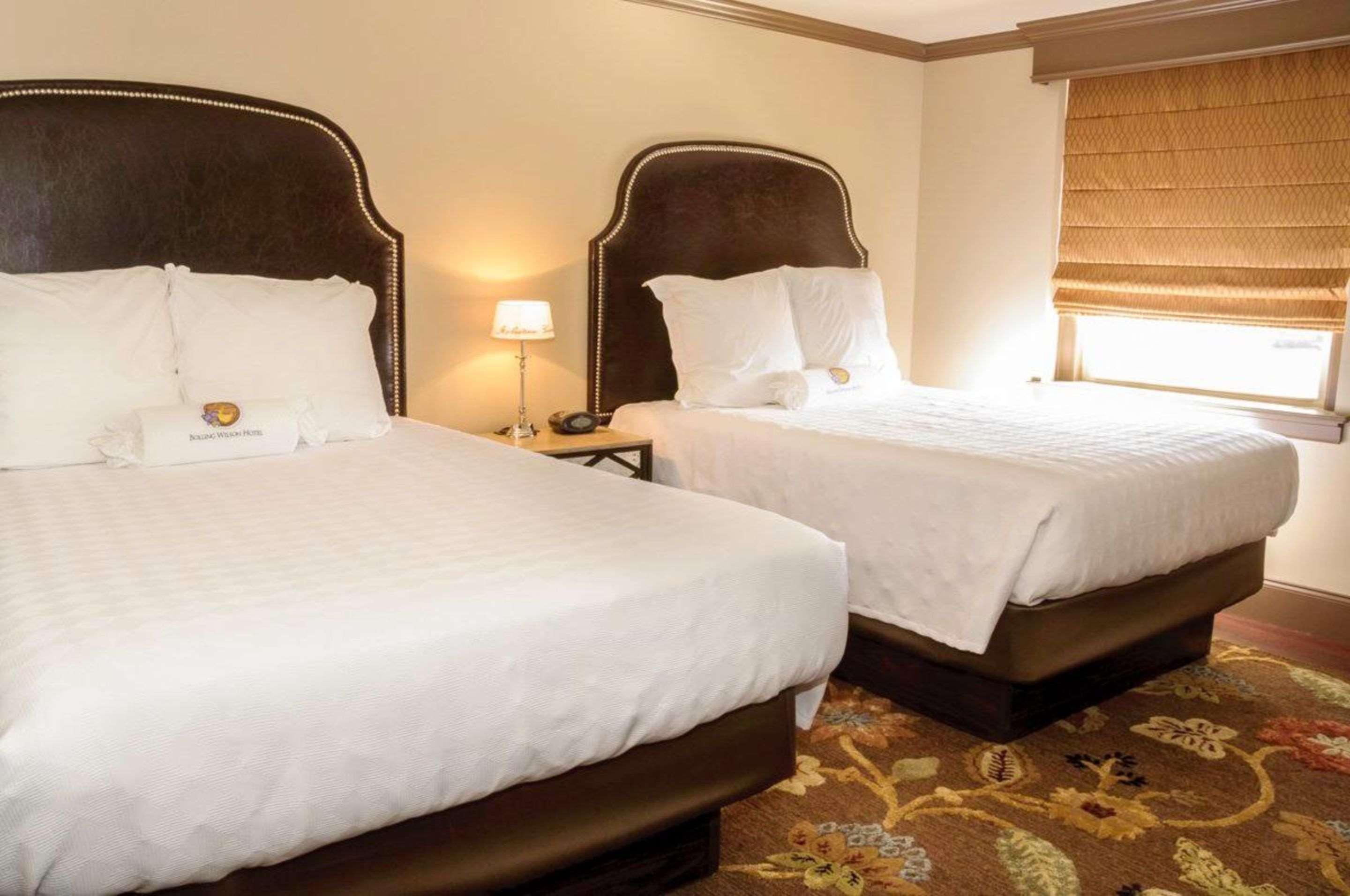 The Bolling Wilson Hotel يثيفيل المظهر الخارجي الصورة