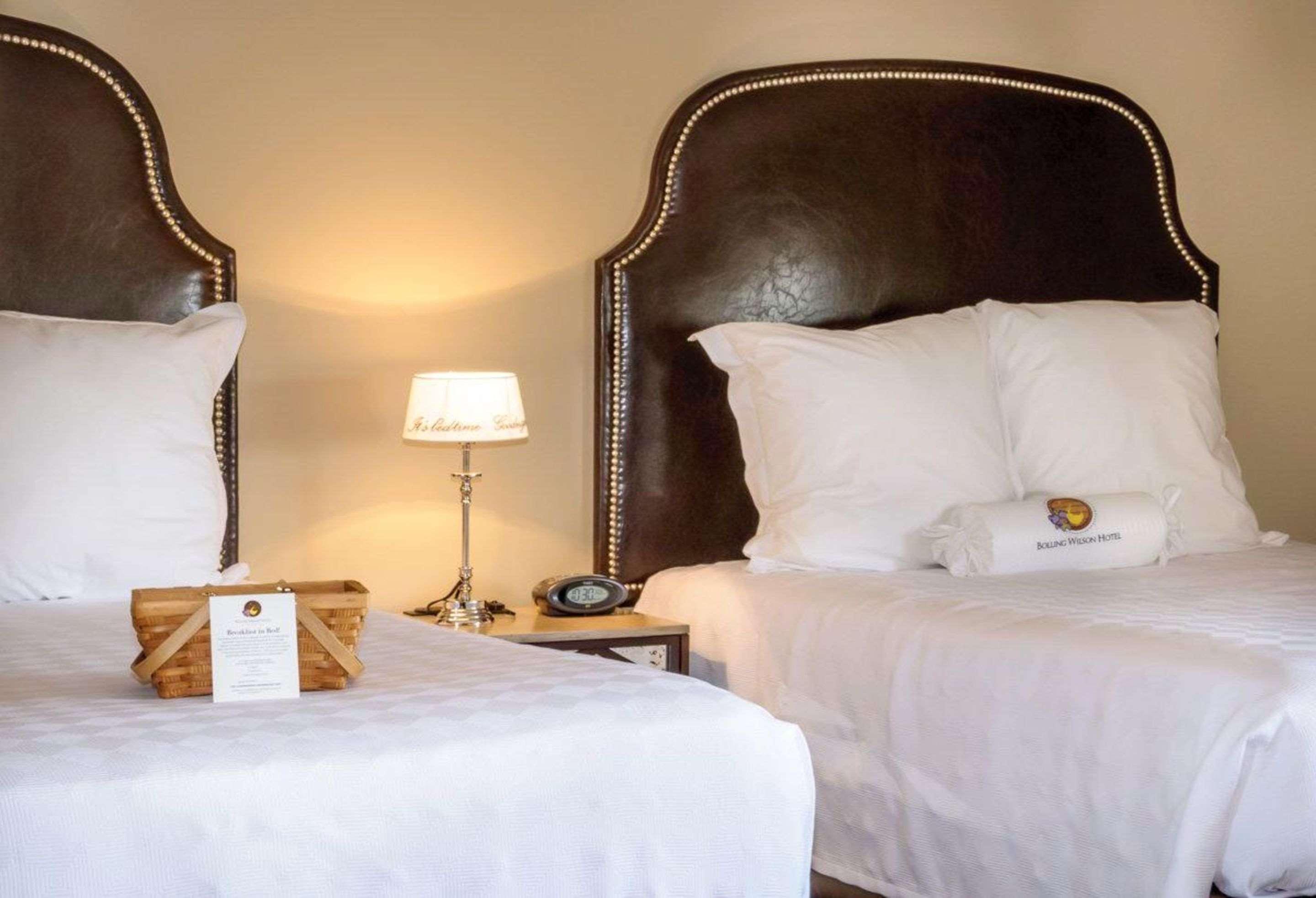 The Bolling Wilson Hotel يثيفيل المظهر الخارجي الصورة